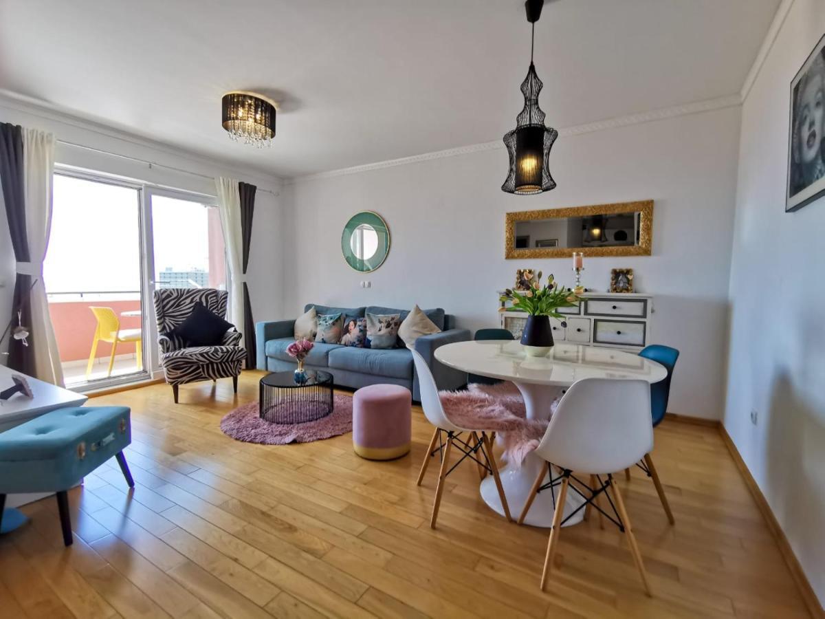 Lara Apartment Makarska Bagian luar foto
